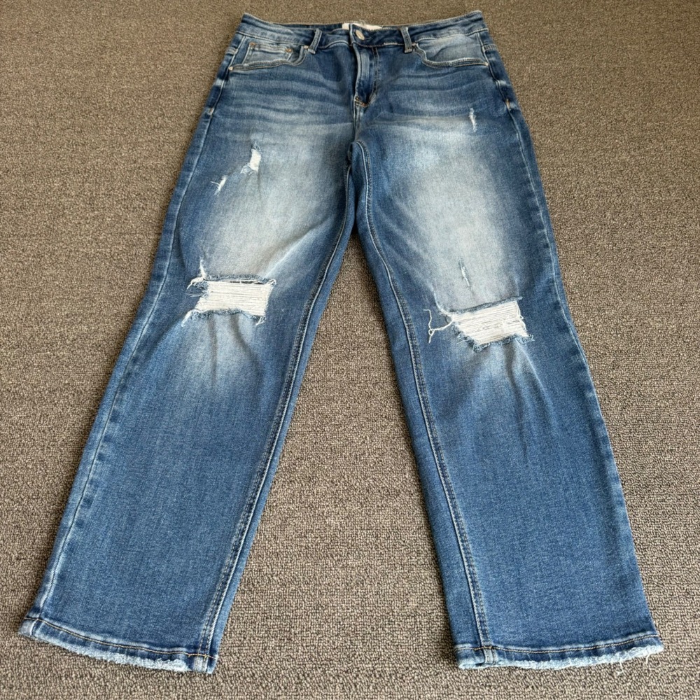 Risen Jeans Distressed Straight Leg Medium Wash Denim Size 9/29 Casual Wear